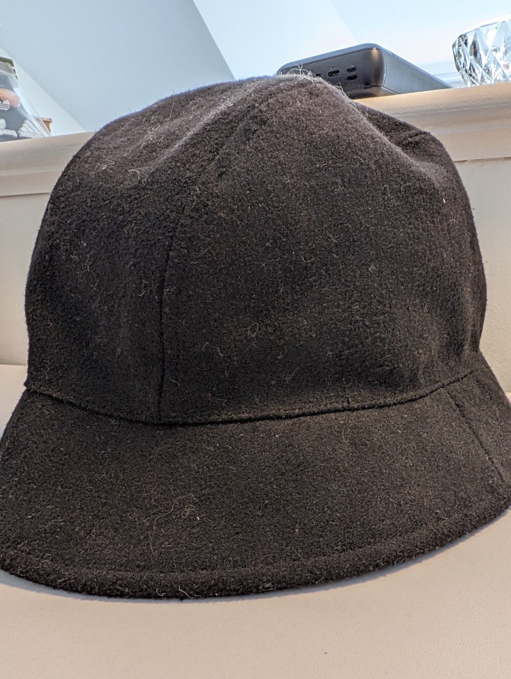 Lands' End Black Fleece Bucket Hat Size S-M Warm Winter Cap